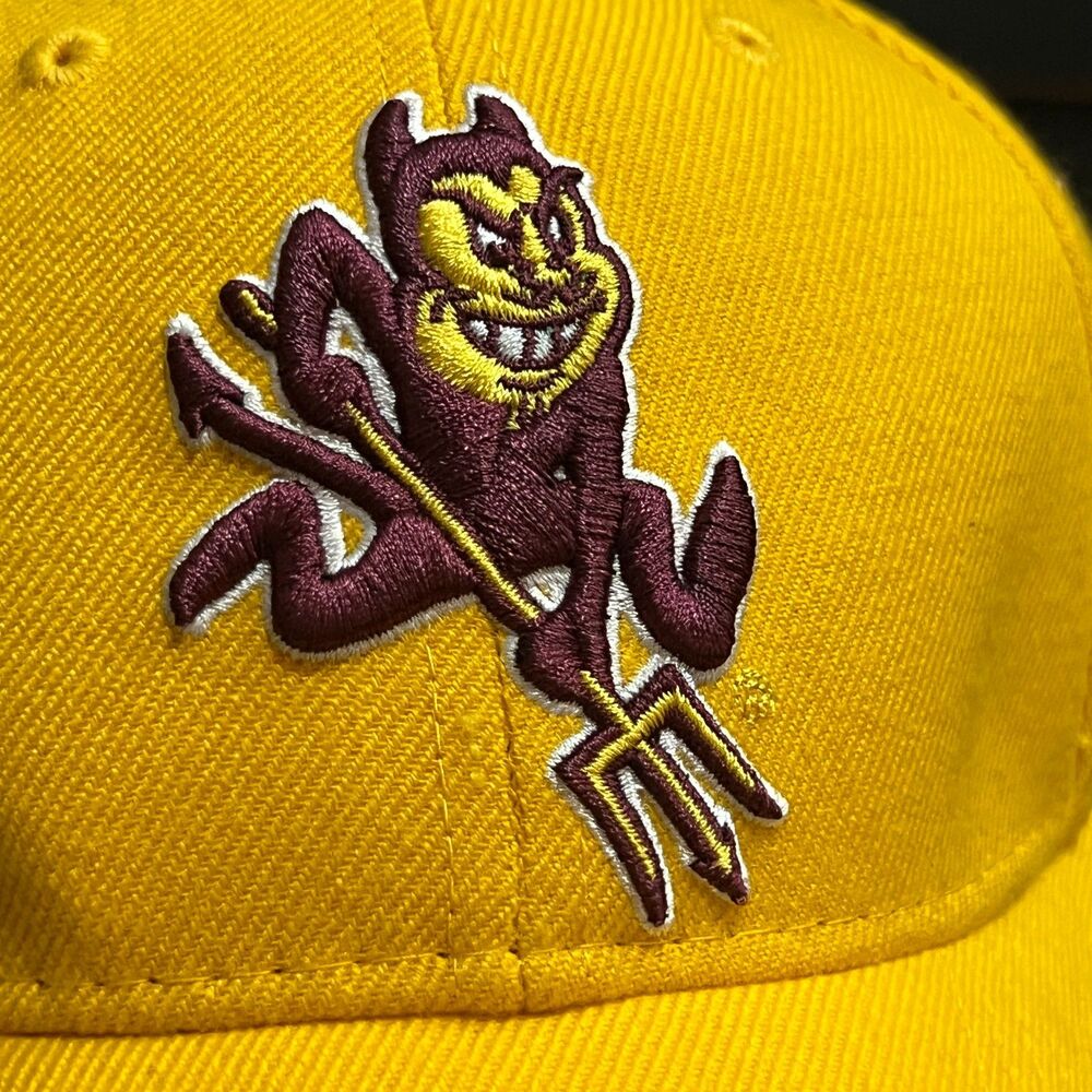 Nike Team Issued 90s Arizona State Sun Devils ASU Sparky Hat Strapback Yellow - Picture 2 of 8
